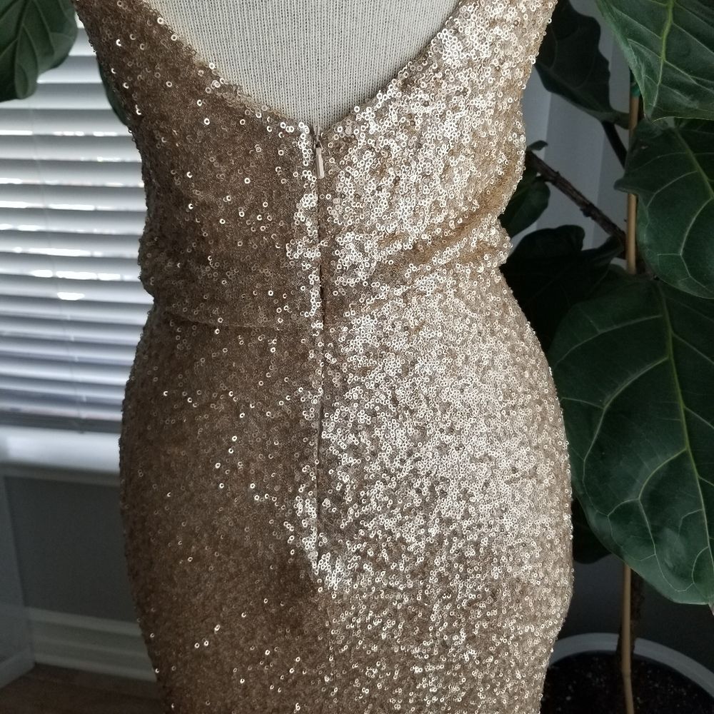 Sorella Vita Sequins Gold Backless Gown Size 8 - Picture 10 of 16